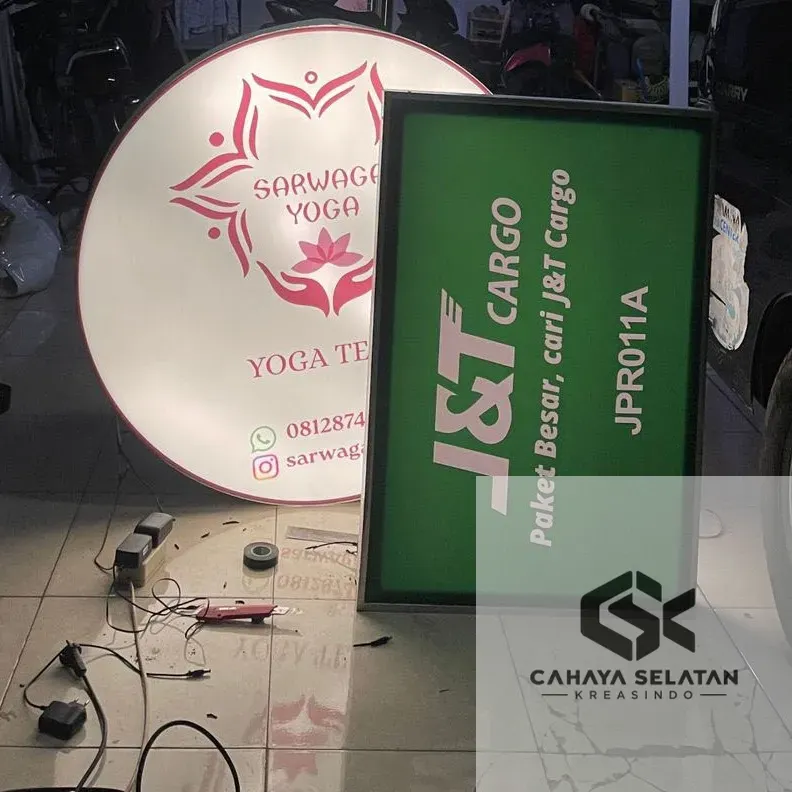 Neon Box Bulat Custom JNT Sarwaga Yoga untuk Studio di Tangerang